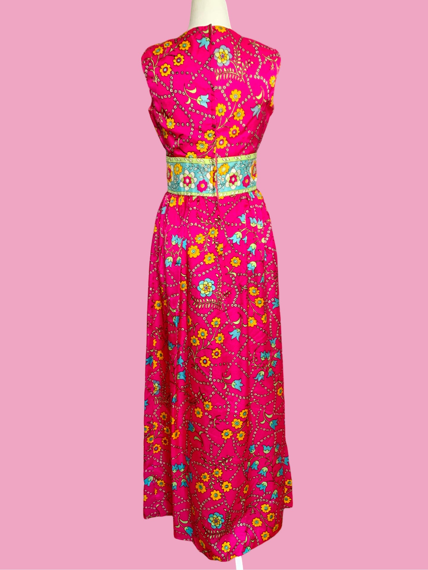 60s Sleeveless Maxi