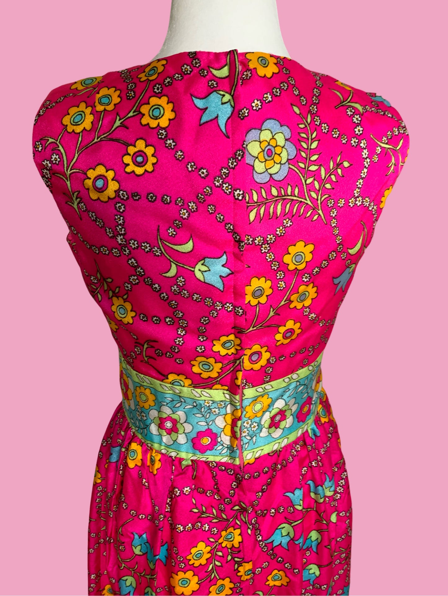 60s Sleeveless Maxi