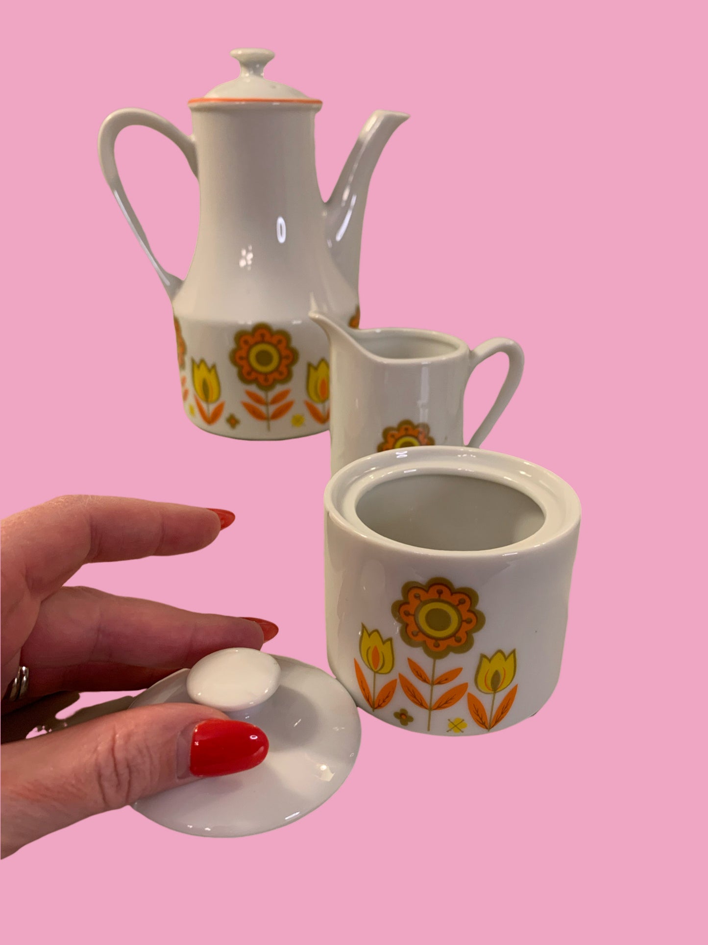 Vintage Mid Century Flower Power Tea Set