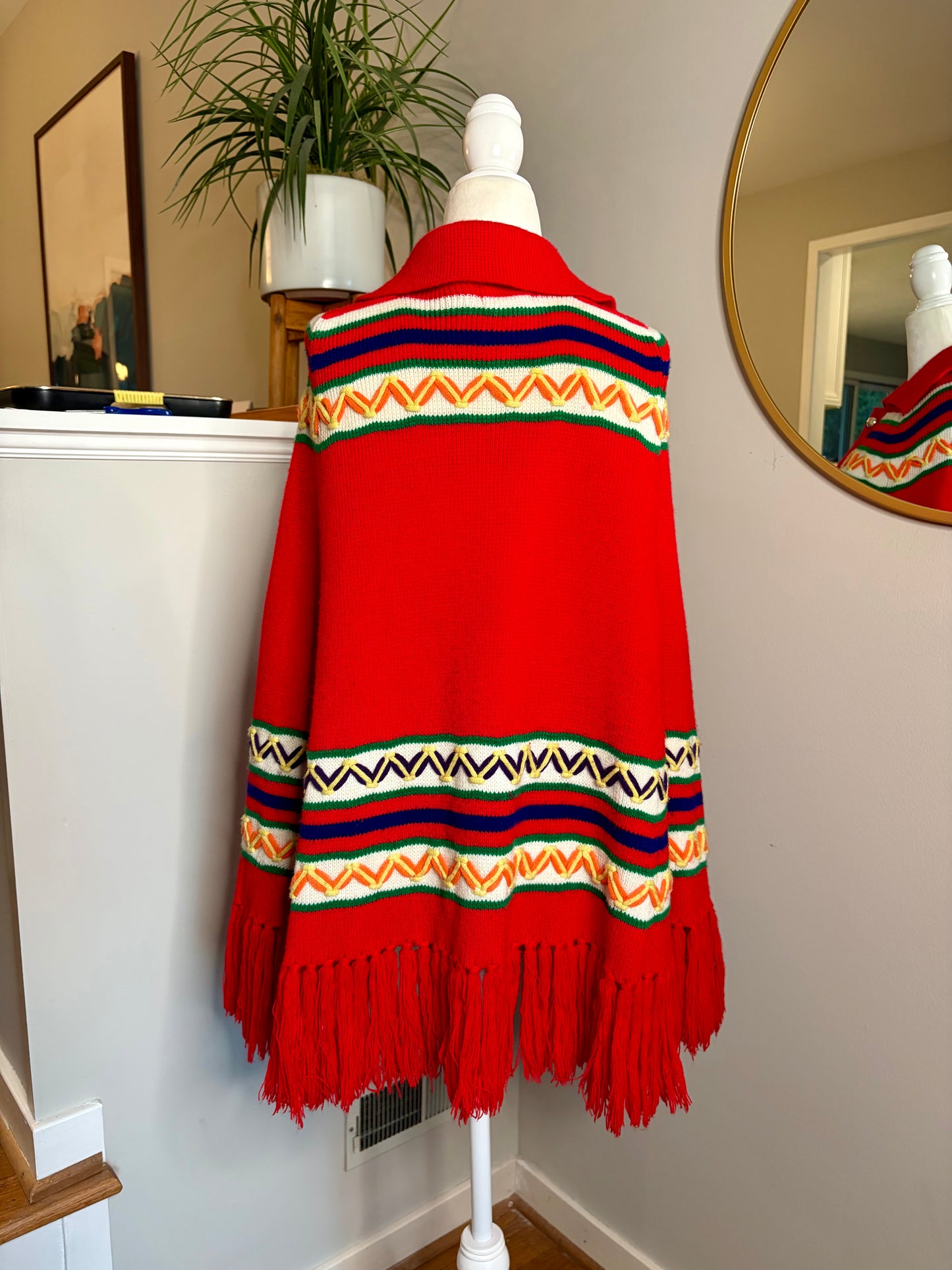 1970s Red Patterned Knit Poncho