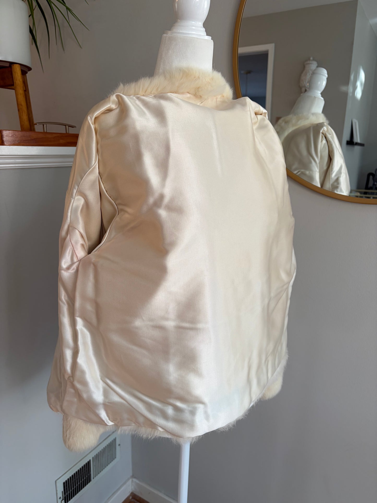 1950s Cream Rabbit Fur Cropped Jacket