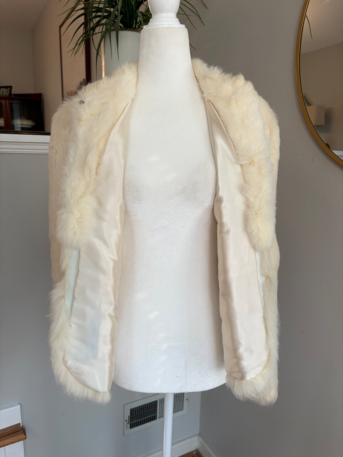 1950s Cream Rabbit Fur Cropped Jacket