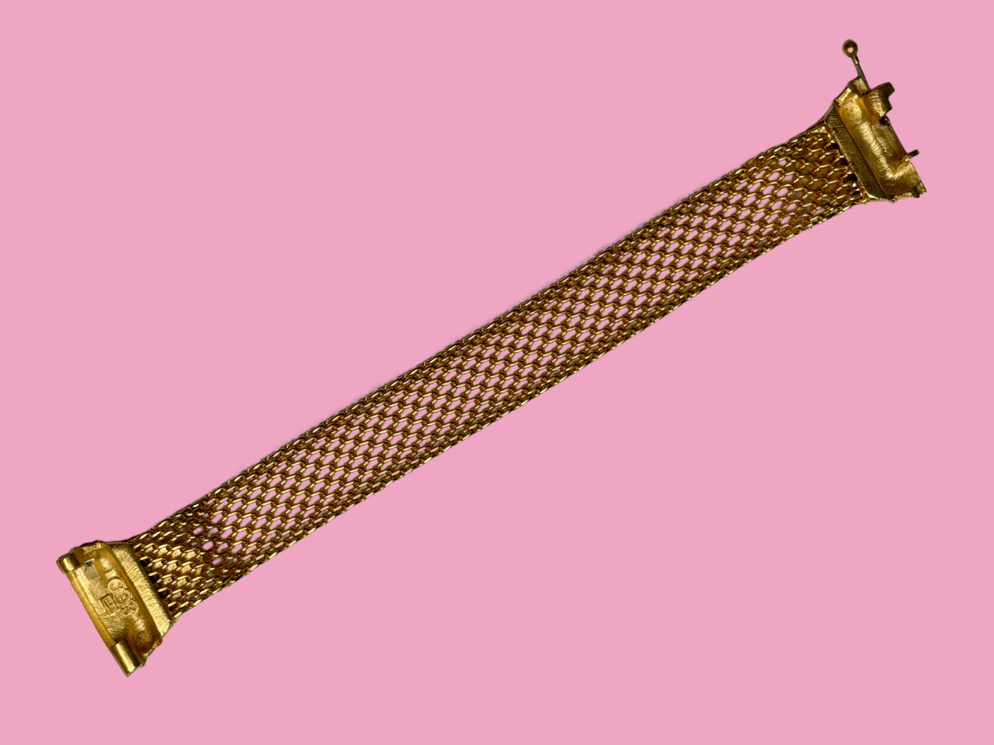 1980s Signed JBK USA Gold Tone Mesh Bracelet w/ Jeweled Clasp