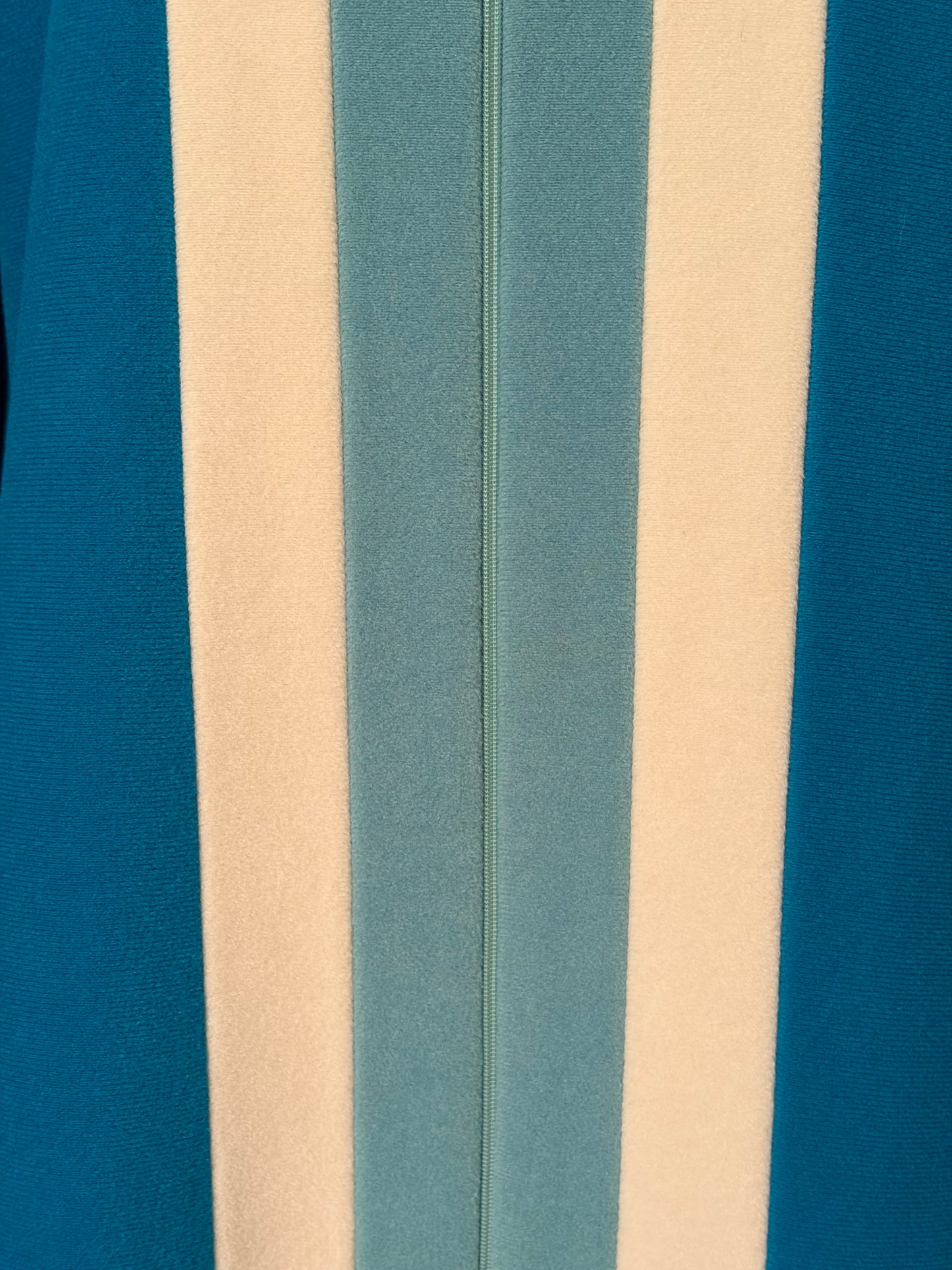 1970s Vanity Fair Blue/Cream Striped Robe