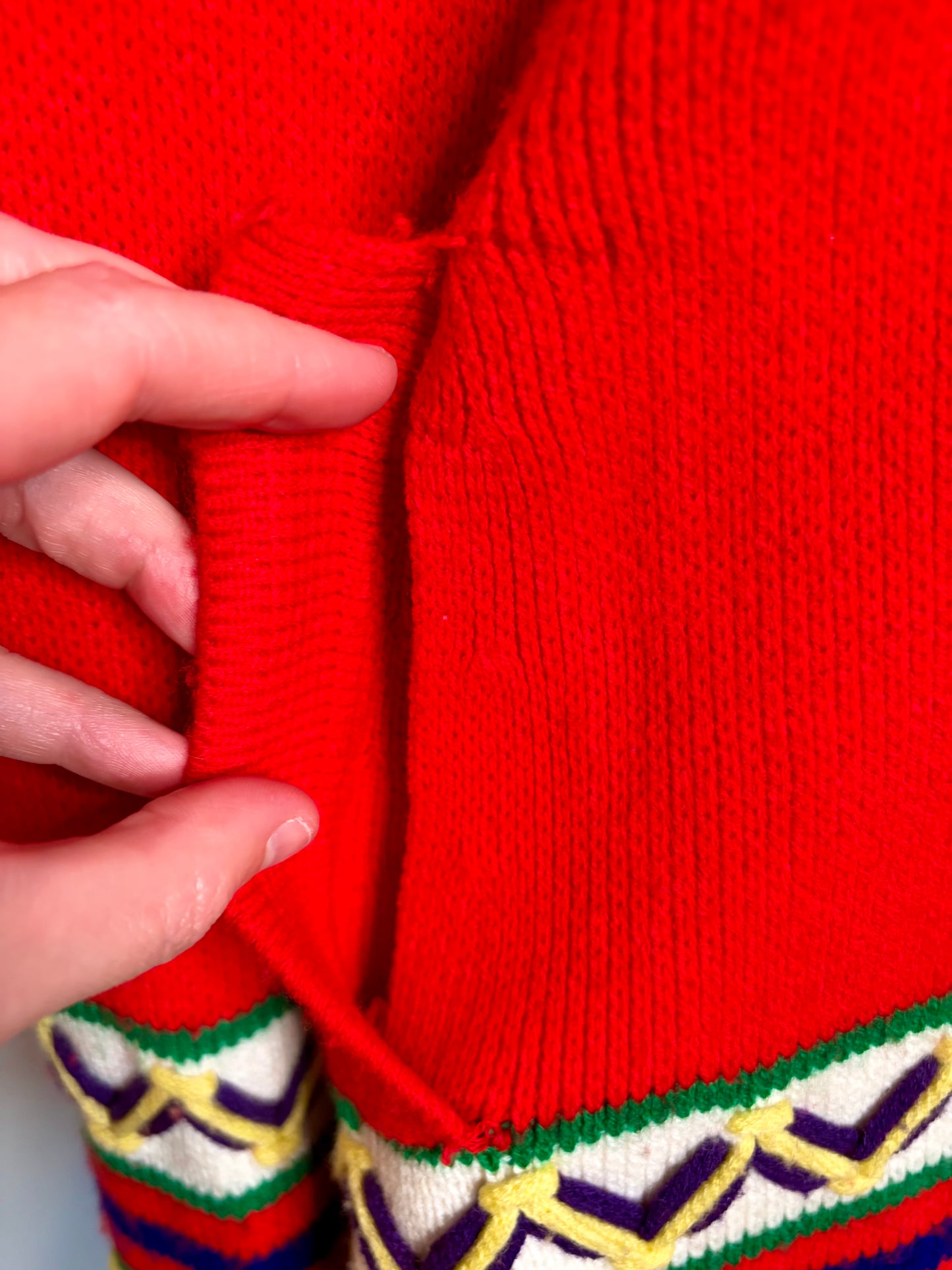 1970s Red Patterned Knit Poncho