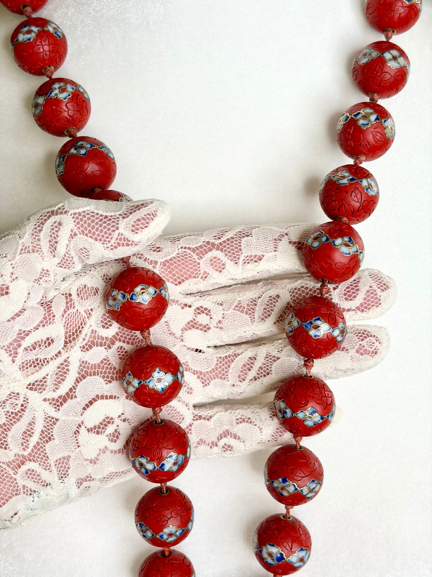 RARE 1940s Art Deco Chinese Carved Cinnabar Beaded Cloisonné Necklace w/ Hand Painted Flowers