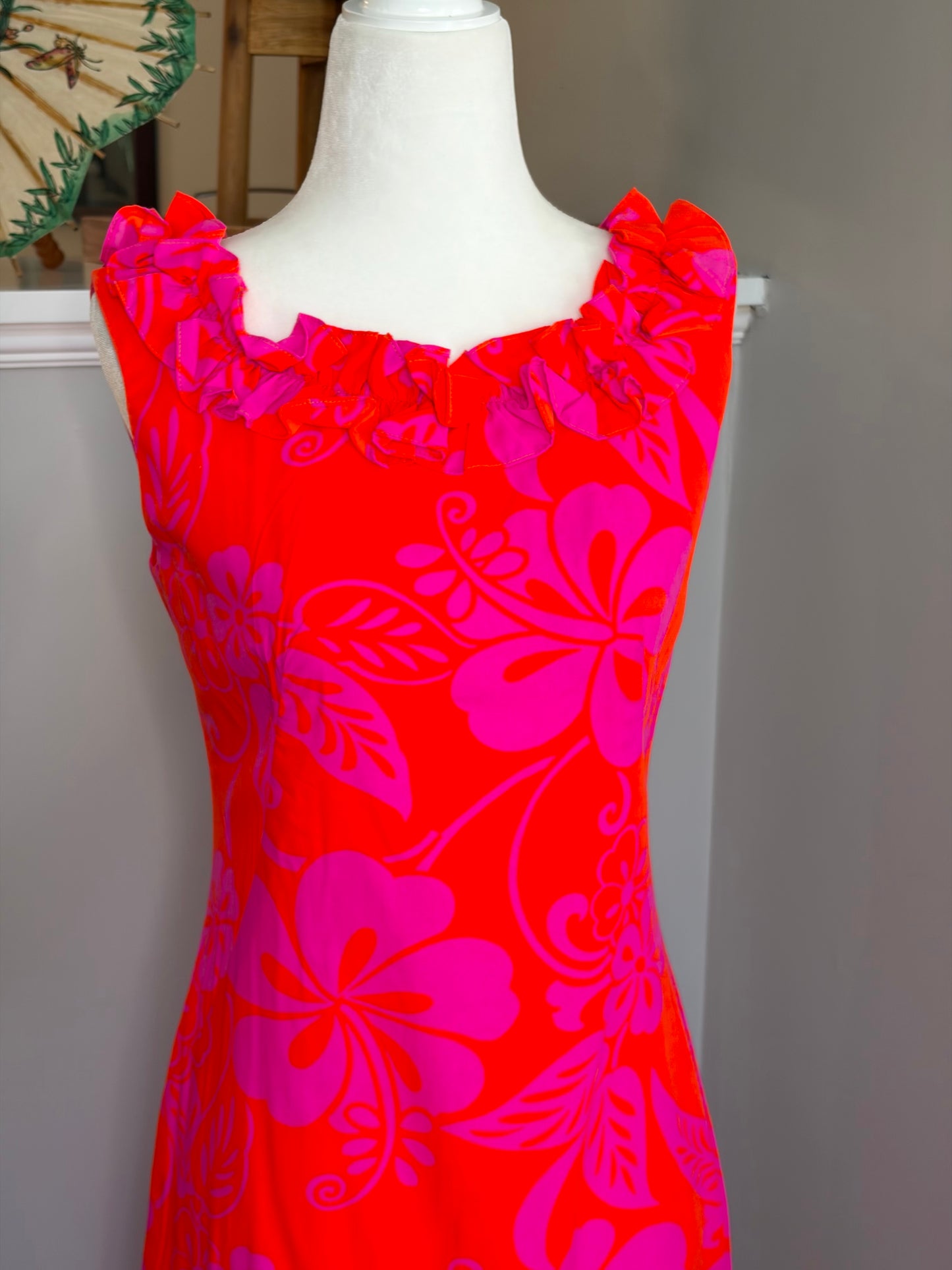 1960s Hale Muu Hawaiian Day Glo Tiki Dress