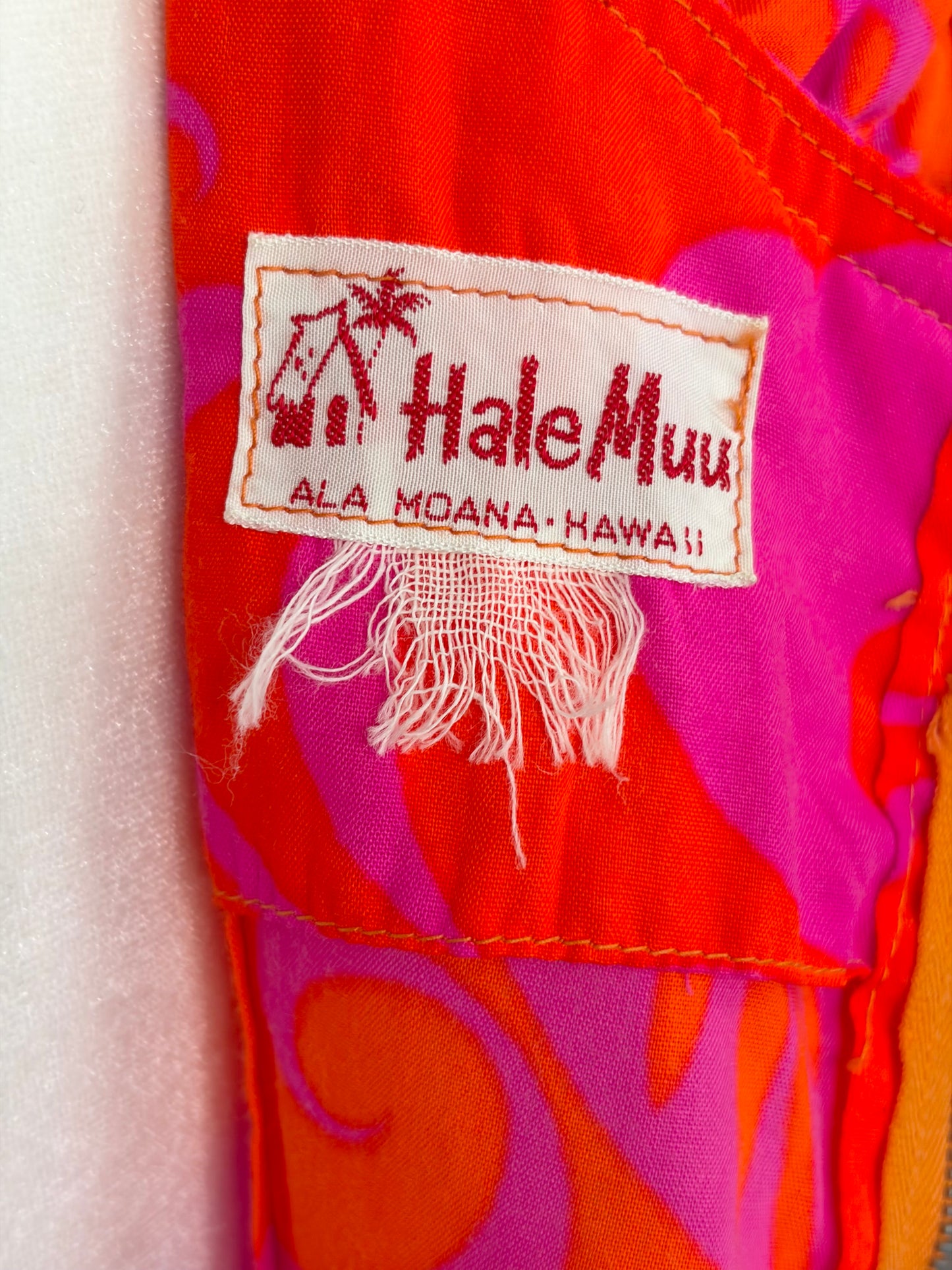 1960s Hale Muu Hawaiian Day Glo Tiki Dress
