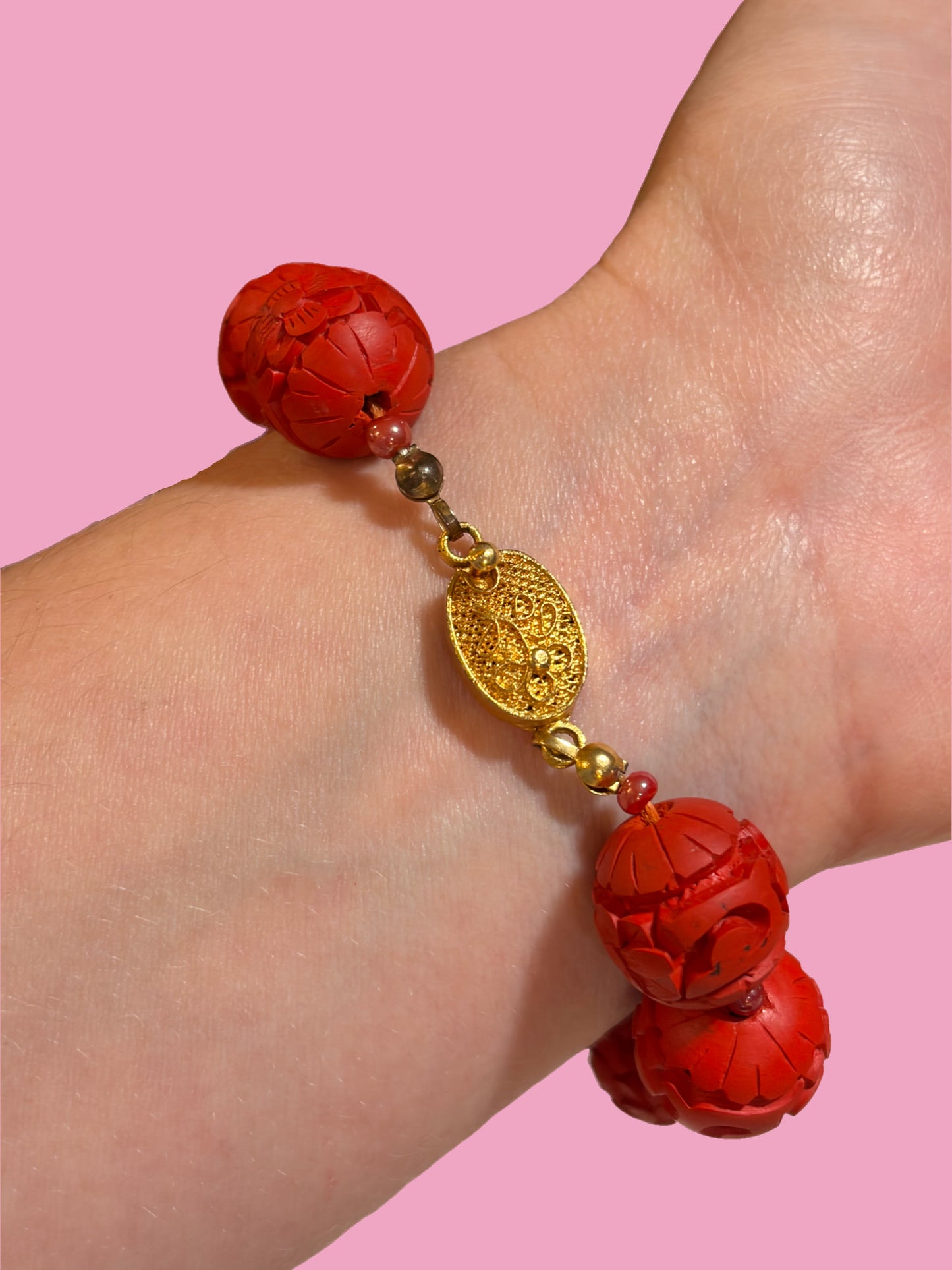 Vintage Chinese Carved Cinnabar Bead Bracelet with Gold Tone Filigree Box Clasp