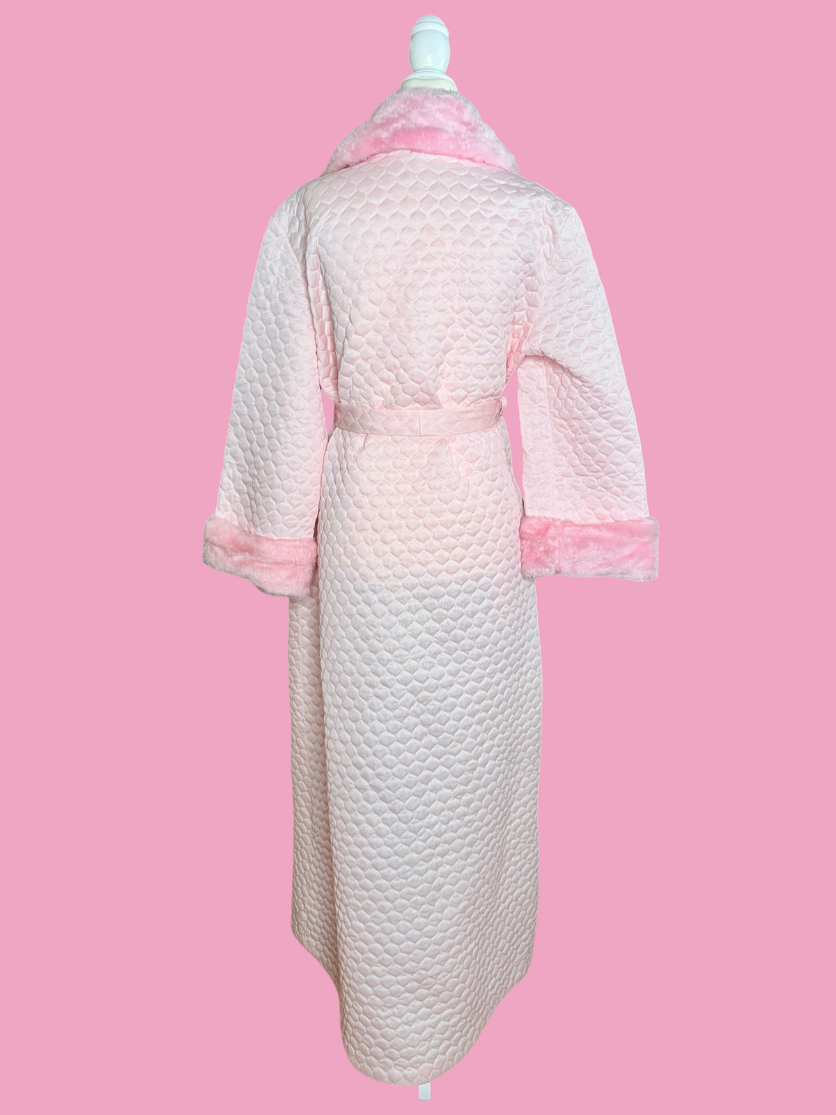 1970s Baby Pink Quilted Robe w/ Faux Fur Trim by BHS