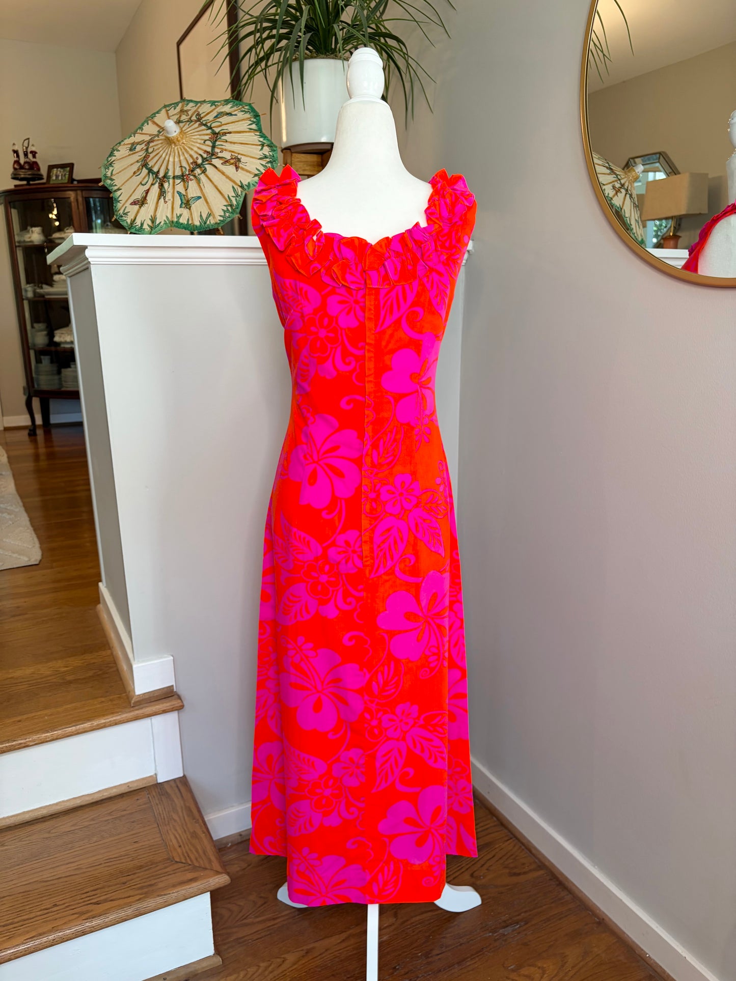 1960s Hale Muu Hawaiian Day Glo Tiki Dress