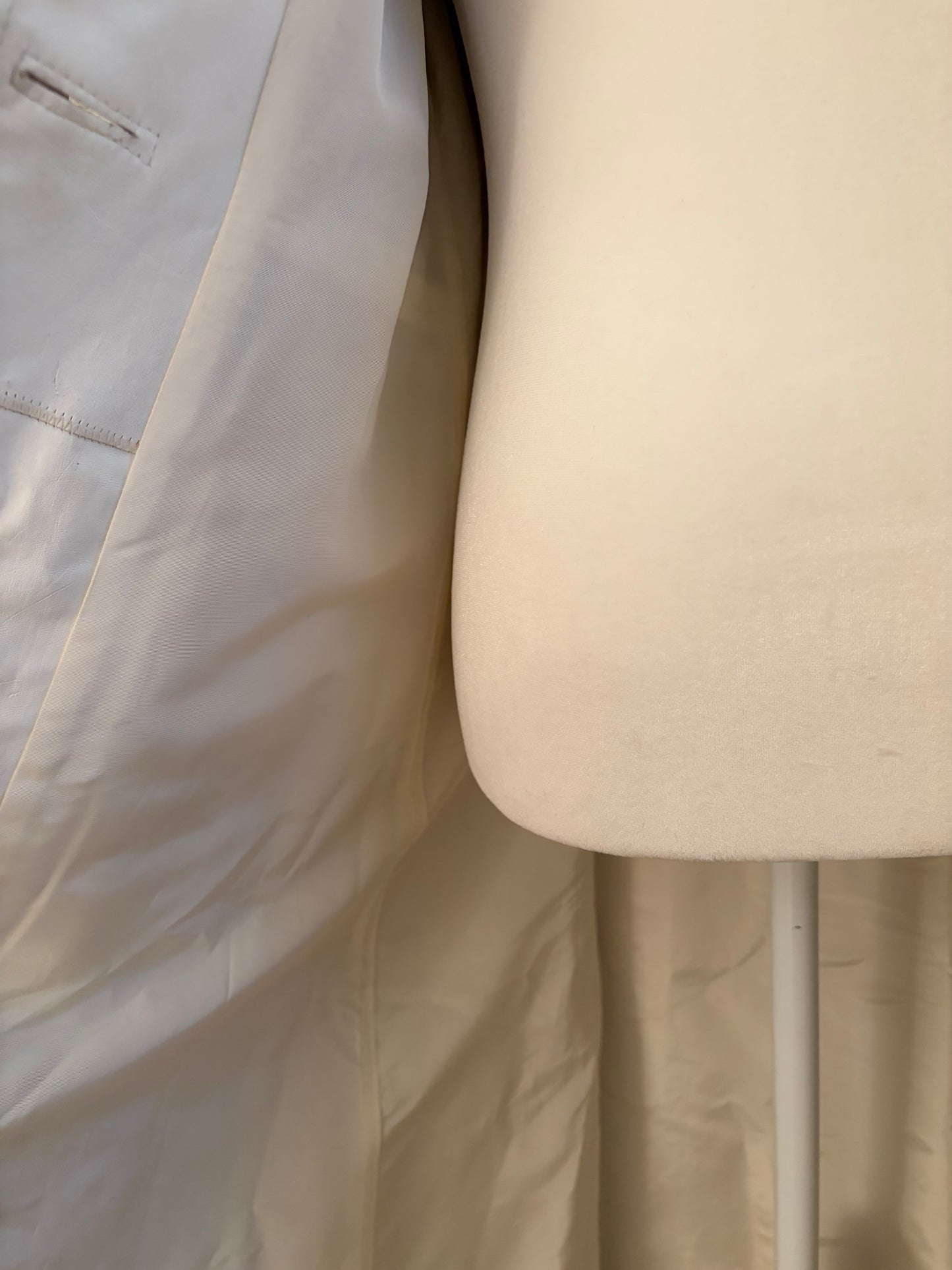 1970s White Leather Trench w/ Faux Fur Collar