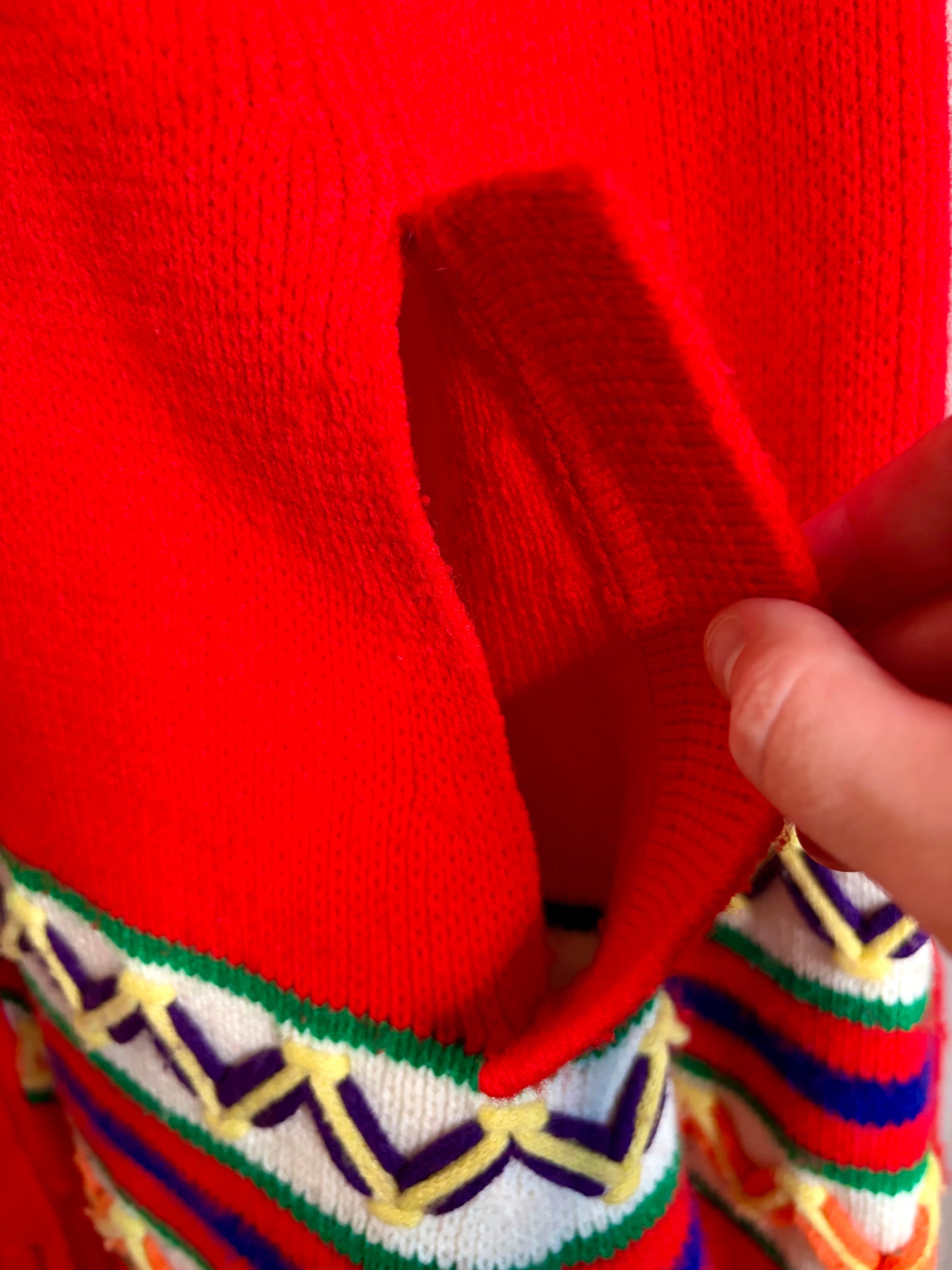 1970s Red Patterned Knit Poncho