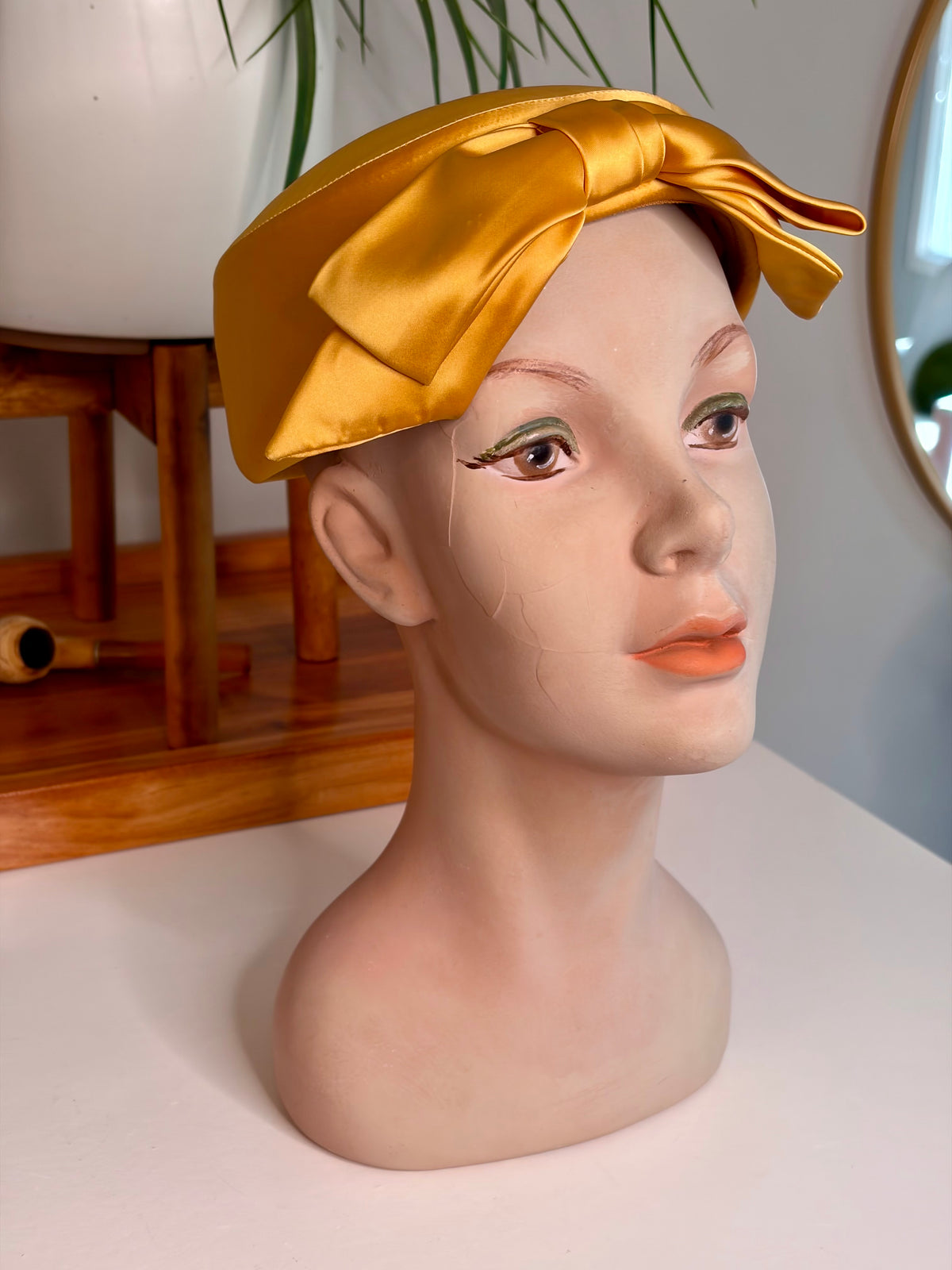1950s Marigold Satin Hat w/ Front Bow
