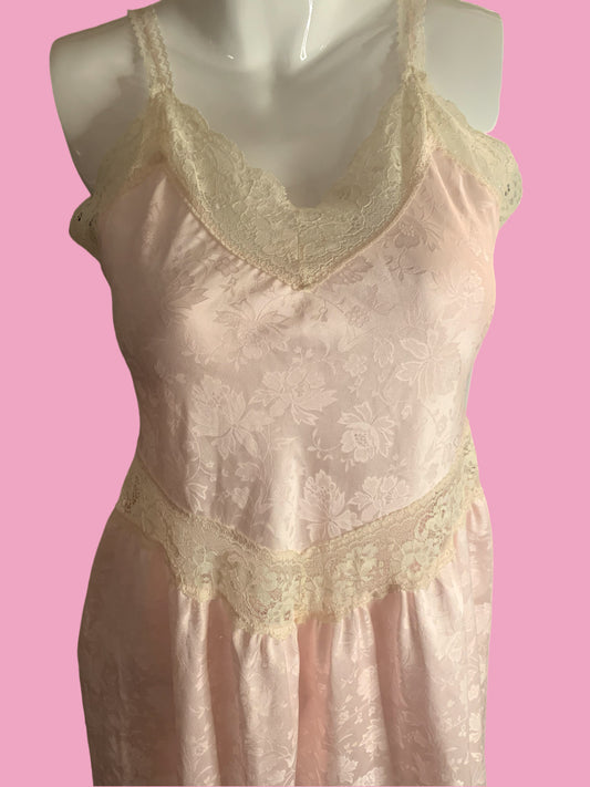 Bubble Gum Pink/Lace Slip